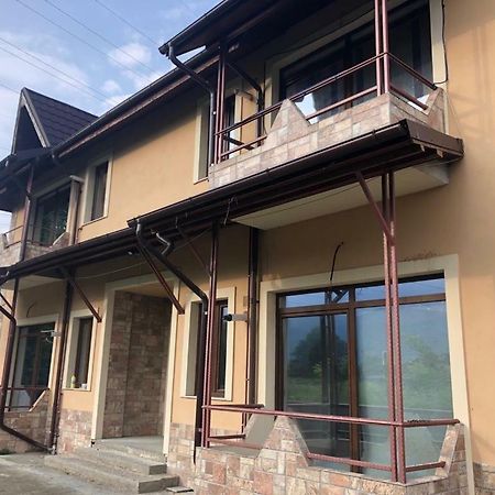 Apartament Casa Francesca Comanesti  Zewnętrze zdjęcie